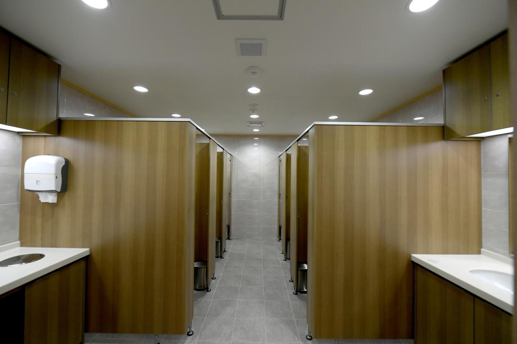Toyoko Inn Changwon Exteriör bild
